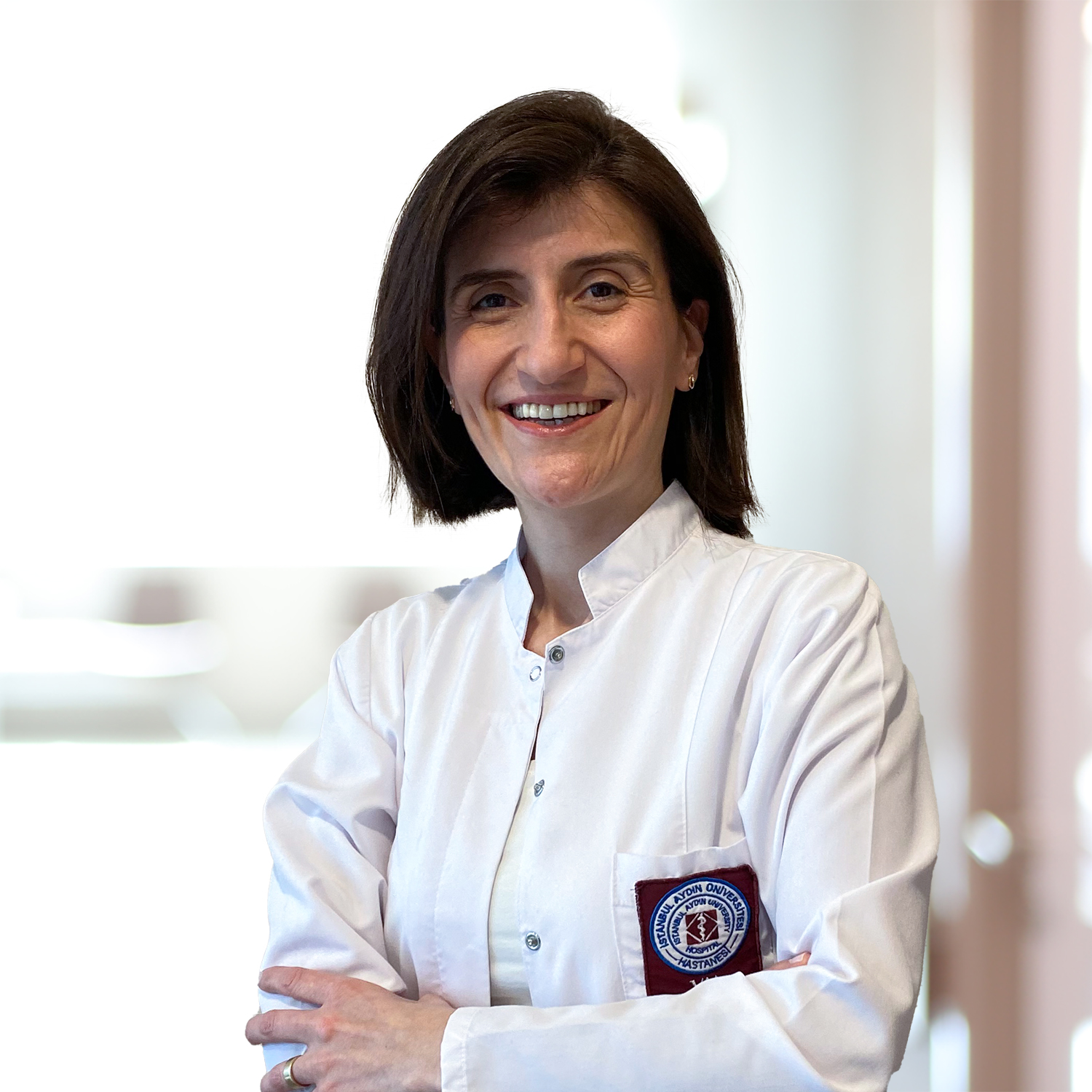 https://akyolmedical.com.tr/wp-content/uploads/2022/08/Dr.-Serap-Yavuzer-1.png
